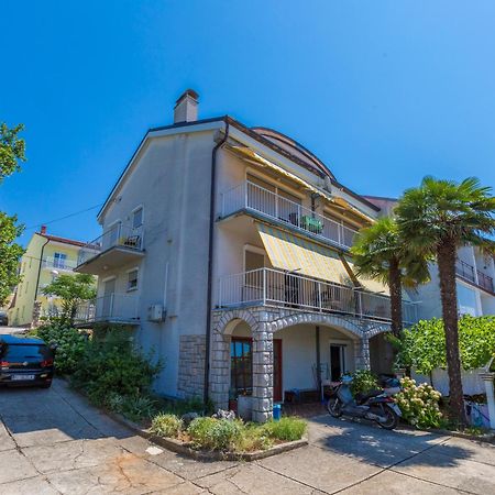 Pavlovic Lägenhet Crikvenica Exteriör bild